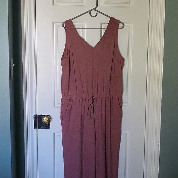 Old Navy Jumpsuit - Picture 1 of 1